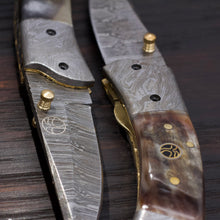 Load image into Gallery viewer, Damascus Folding Knife
