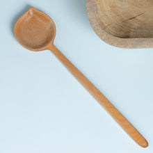 Load image into Gallery viewer, Arbor Novo&#39;s Signature Chef Spoon in maple wood
